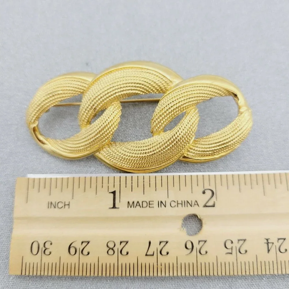 Vintage Napier Triple Link Brooch Gold Tone Stippled Texture 2.5